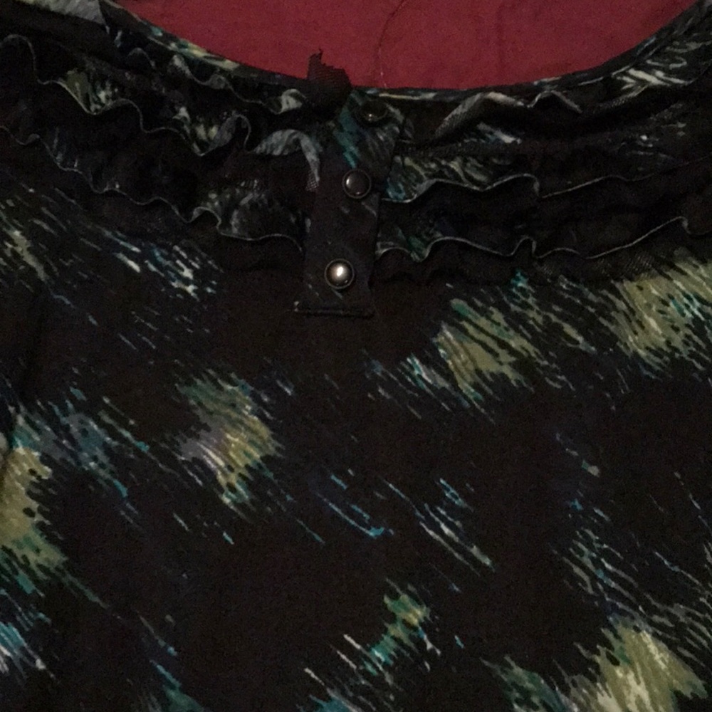 Blouse - Picture 2 of 3